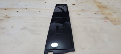 2020 ESCALAESV RH REAR DOOR REARWARD APPLIQUE TRIM 32119 - image 4