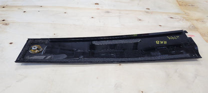 2020 ESCALAESV RH REAR DOOR REARWARD APPLIQUE TRIM 32119 - image 5