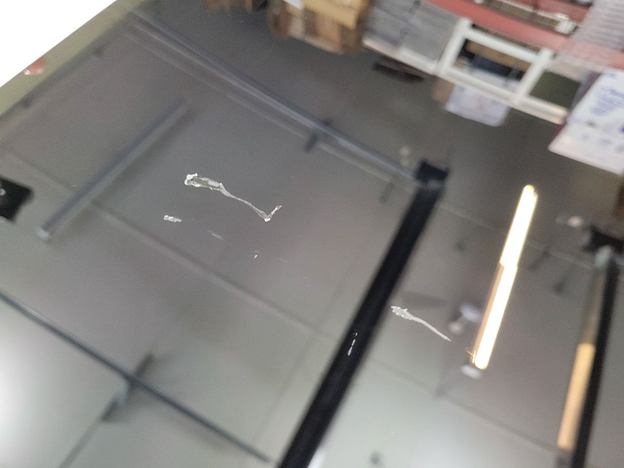 2020 ESCALAESV OEM RH REAR DOOR WINDOW GLASS 32121 - image 10