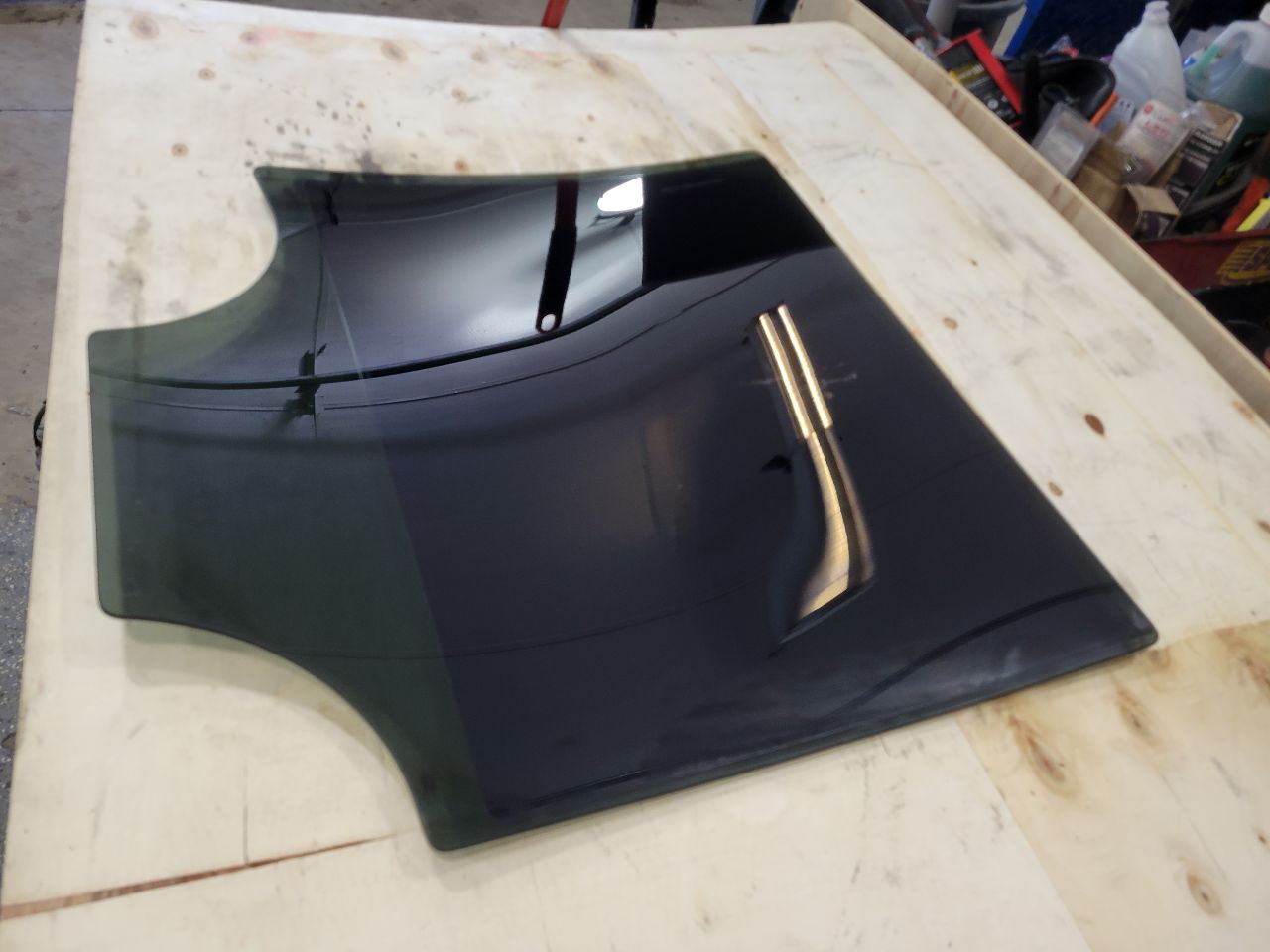 2020 ESCALAESV OEM RH REAR DOOR WINDOW GLASS 32121 - image 11