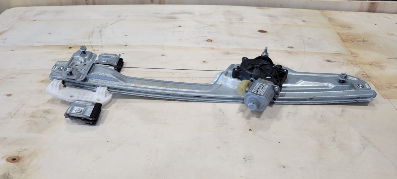 2020 ESCALAESV RH REAR WINDOW REGULATOR & MOTOR 32123 - image 7
