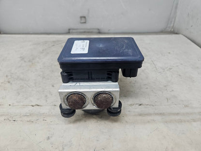 2020 ESCALAESV ABS BRAKE PUMP & MODULE 84609538 32135 - image 4