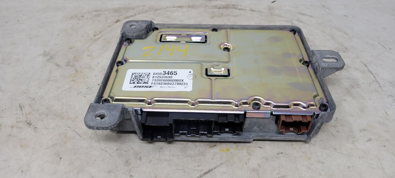 2020 ESCALAESV BOSE AMP RADIO AMPLIFIER 84503465 32142 - image 5