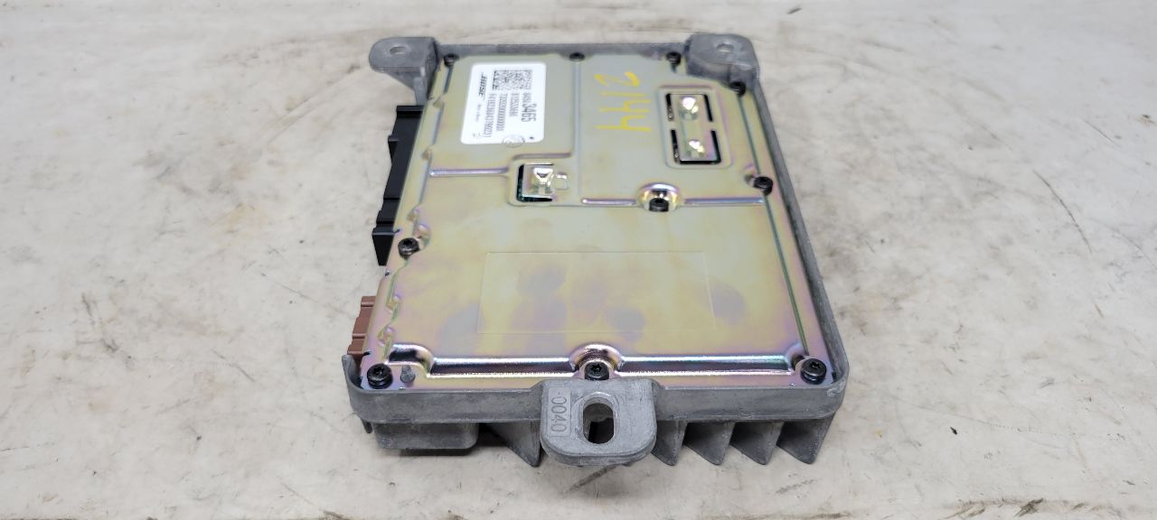 2020 ESCALAESV BOSE AMP RADIO AMPLIFIER 84503465 32142 - image 6