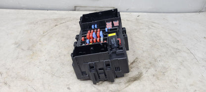 2020 ESCALAESV DASH CABIN FUSE BOX 84114432 32143 - image 5