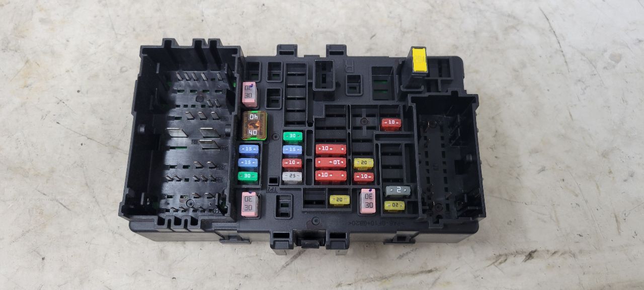 2020 ESCALAESV DASH CABIN FUSE BOX 84114433 32144 - image 5