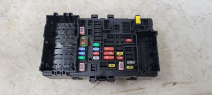 2020 ESCALAESV DASH CABIN FUSE BOX 84114433 32144 - image 5