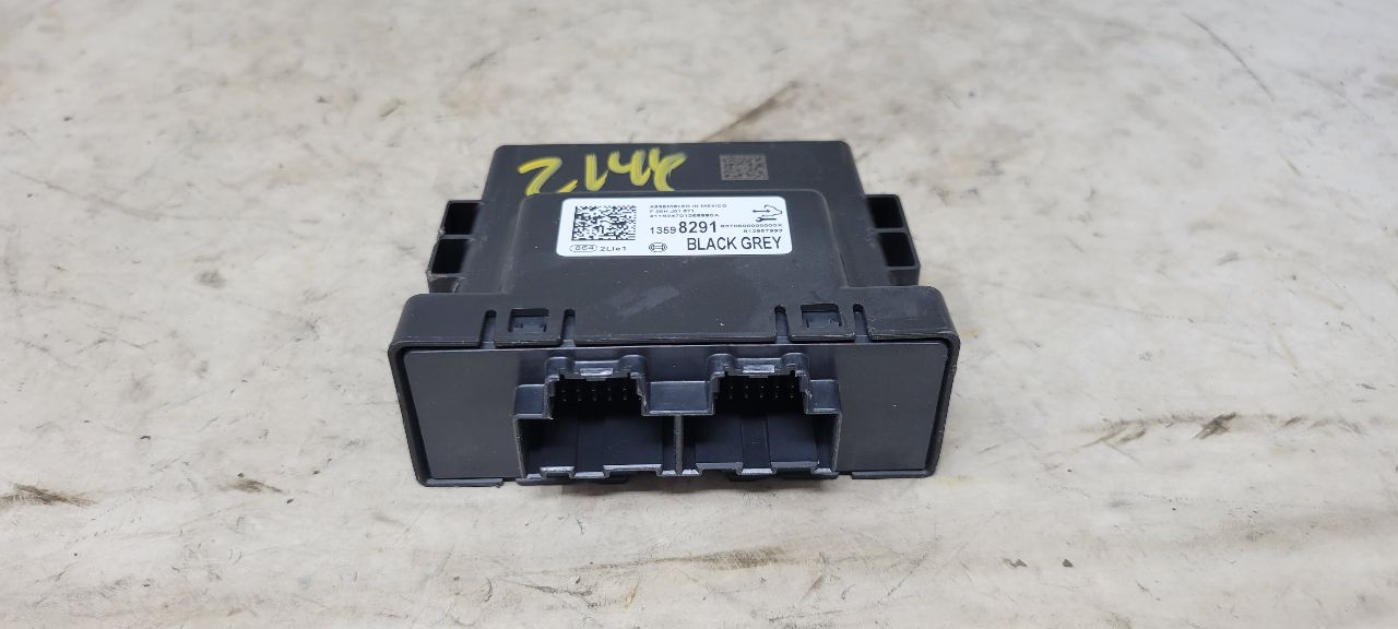 2020 ESCALAESV SERIAL DATA GATEWAY MODULE 13598291 32162 - image 2