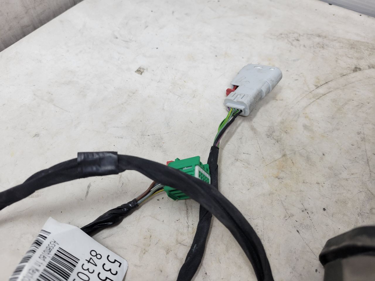 2020 ESCALAESV FRONT RH DOOR WIRE HARNESS 84305356 32188 - image 1