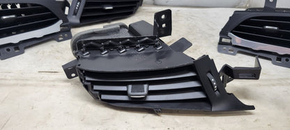 2020 ESCALAESV SET OF 4 DASH VENTS LH RH INNER OUTE 32207 - image 10