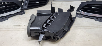 2020 ESCALAESV SET OF 4 DASH VENTS LH RH INNER OUTE 32207 - image 13