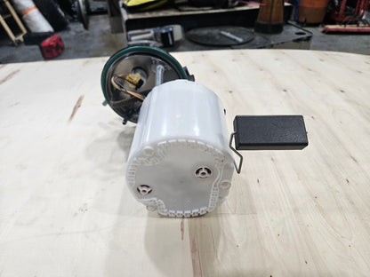 IN TANK FUEL PUMP 63K MILES 32214 - image 8