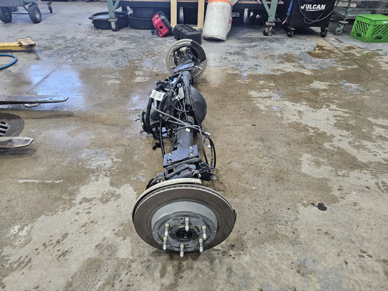 2024 SILVRDO15 ZR2 / AT4X ELECTRIC REAR AXLE 46K 32218 - image 3