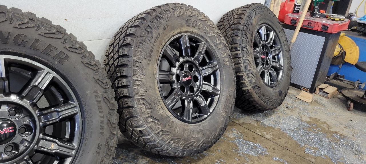 2024 SIERRA150 AT4X WHEELS 275/70R18 WRANGER TIRES 32219 - image 18