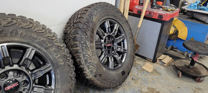 2024 SIERRA AT4X WHEELS 275/70R18 WRANGER TIRES 32219 - image 6