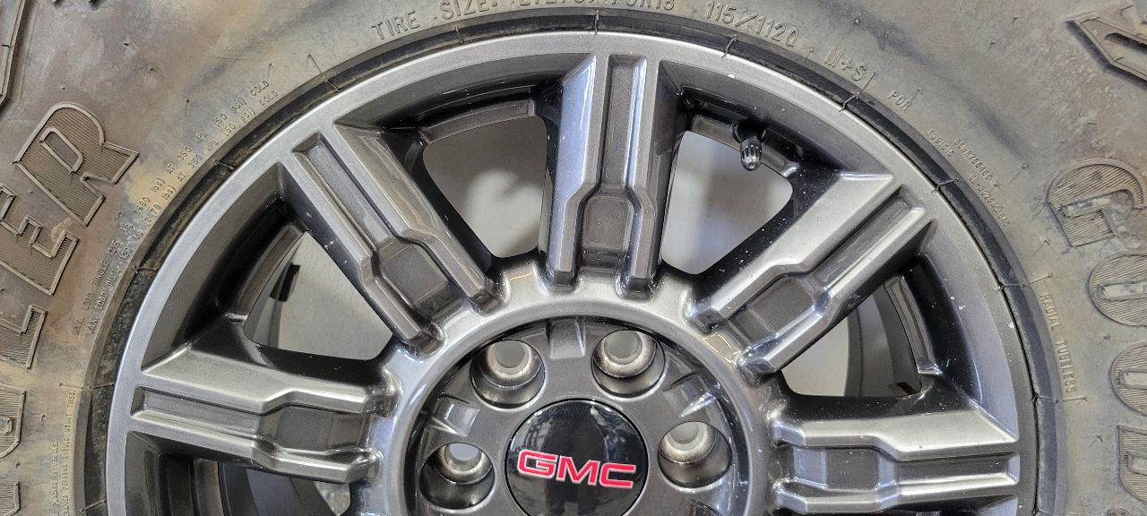 2024 SIERRA AT4X WHEELS 275/70R18 WRANGER TIRES 32219 - image 10
