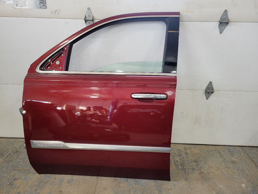 2019 ESCALADE LH DOOR RED CHIPS ON EDGE 6S.5 G1E 32225 - image 1