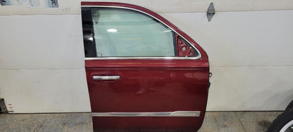 2019 ESCALADE RH FRONT DOOR ADDICTION RED G1E 32226 - image 4