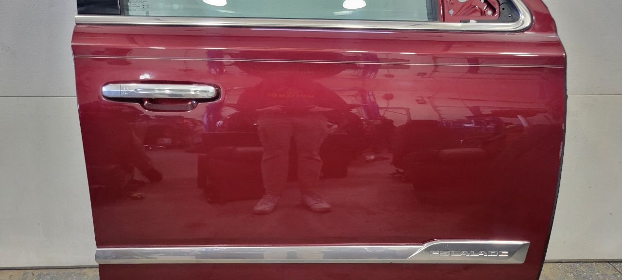 2019 ESCALADE RH FRONT DOOR ADDICTION RED G1E 32226 - image 6