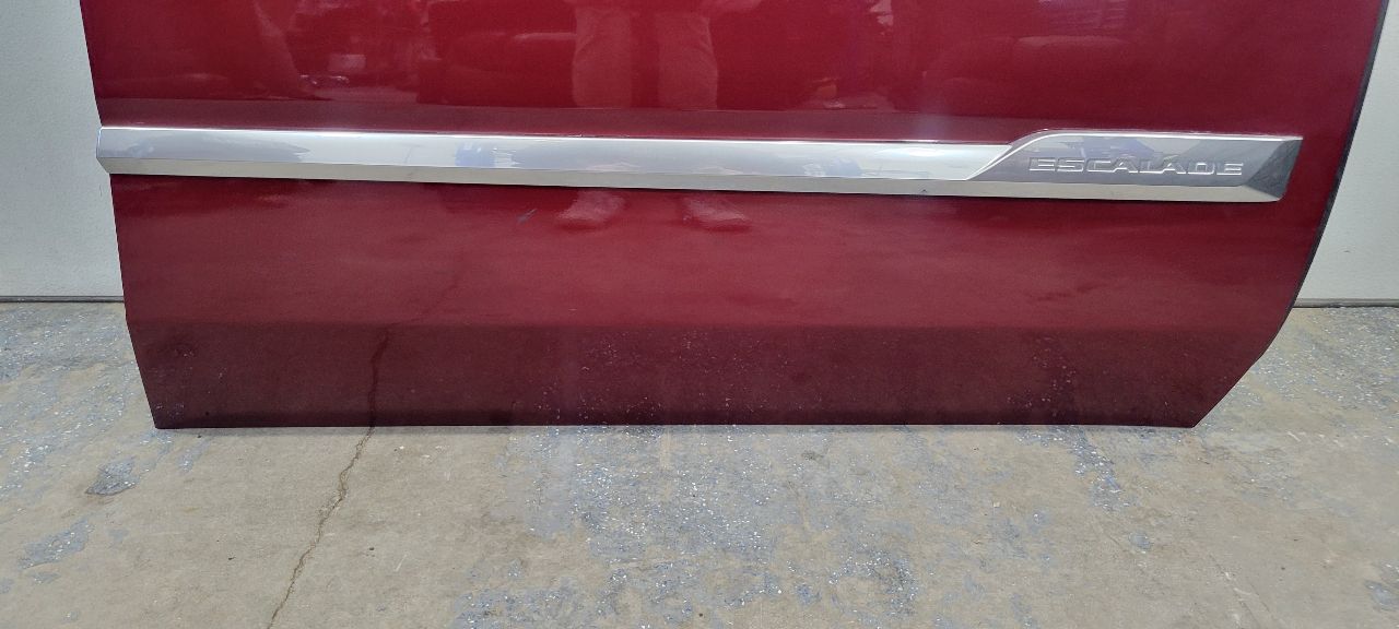 2019 ESCALADE RH FRONT DOOR ADDICTION RED G1E 32226 - image 7