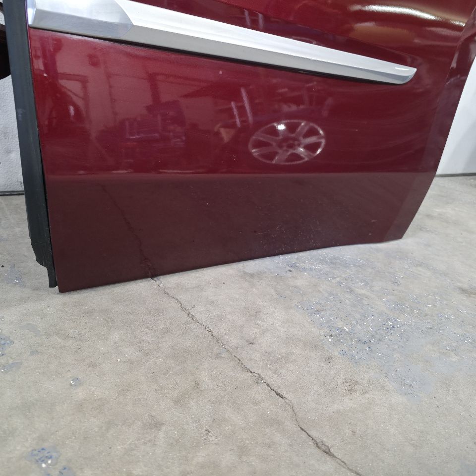 2019 ESCALADE LH REAR DOOR ADDICTION RED G1E 000 32227 - image 5