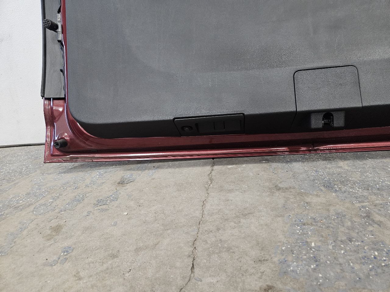 2019 ESCALADE DECK LID ADDICTION RED G1E 000 32229 - image 16