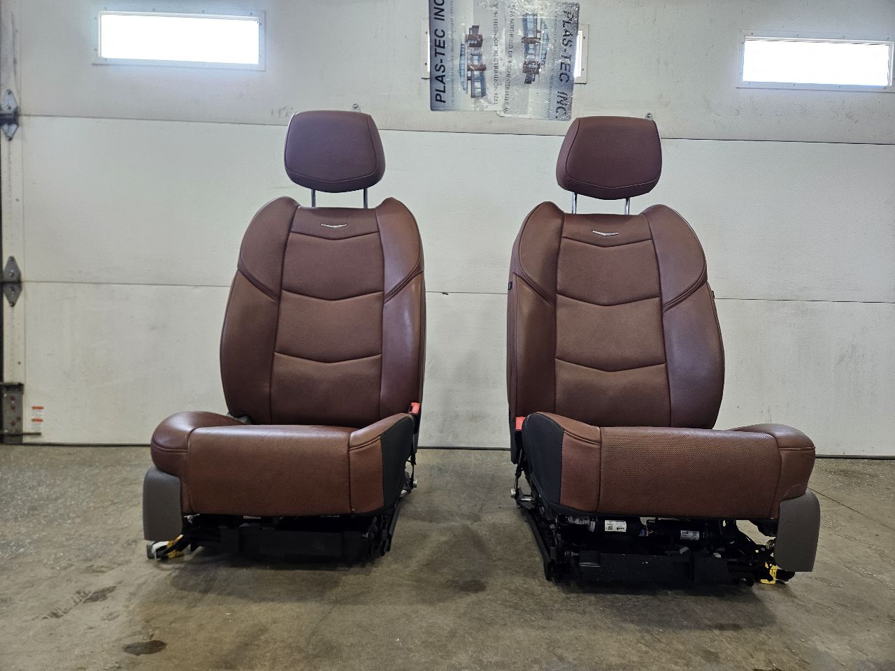 2019 ESCALADE FRONT SEATS BROWN W/LANE KEEP ASSIST 32240 - image 13
