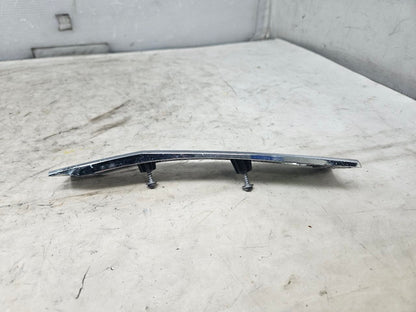 2019 ESCALADE INSERT W/SCREWS NICE CONDITION 32262 - image 5