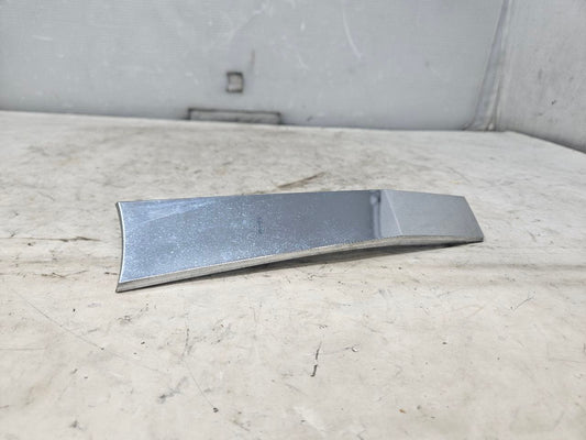 2019 ESCALADE INSERT W/SCREWS NICE CONDITION 32266 - image 1