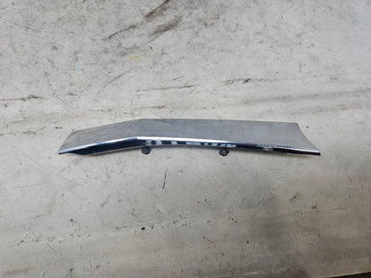 2019 ESCALADE INSERT W/SCREWS NICE CONDITION 32266 - image 2