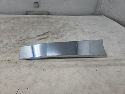 2019 ESCALADE INSERT W/SCREWS NICE CONDITION 32273 - image 1