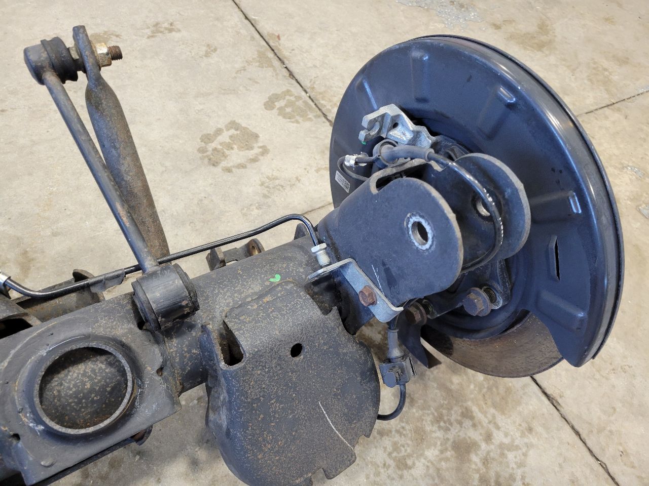 2019 ESCALADE REAR AXLE 3.23 RATIO GU5 22K MI 32284 - image 15