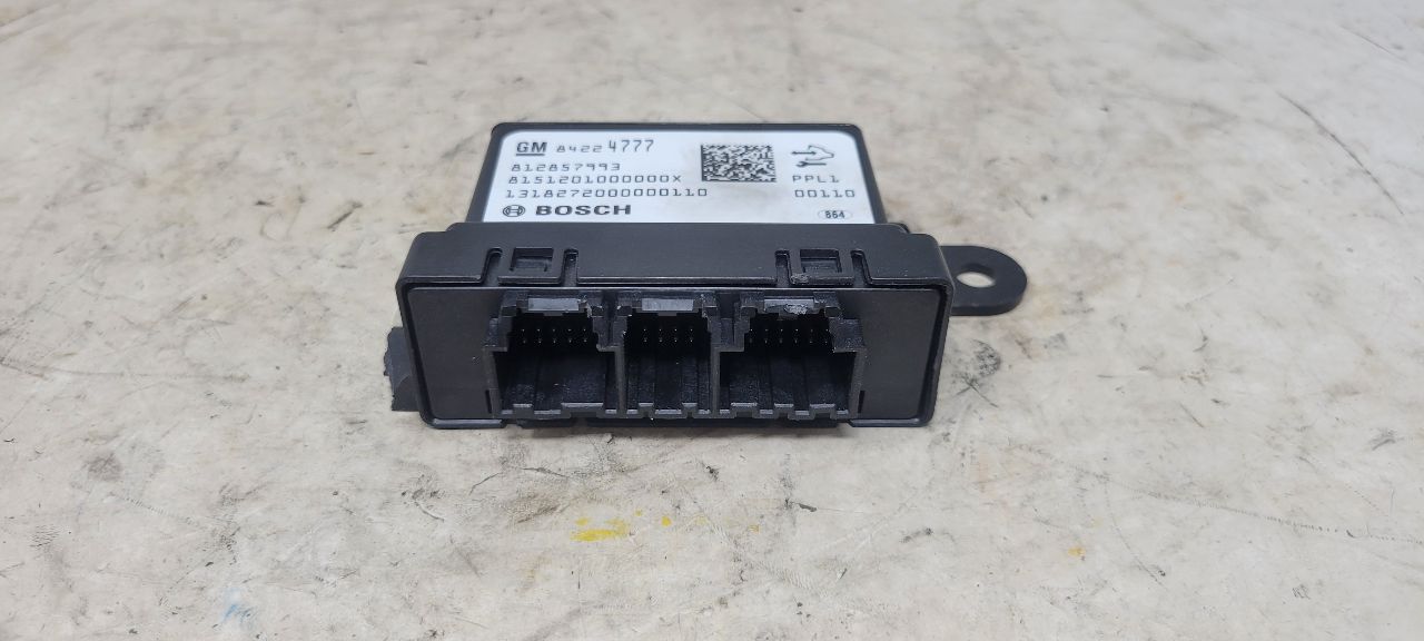 2019 ESCALADE DRIVER PARK ASSIST MODULE 84224777 32296 - image 3