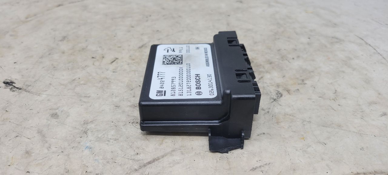 2019 ESCALADE DRIVER PARK ASSIST MODULE 84224777 32296 - image 6