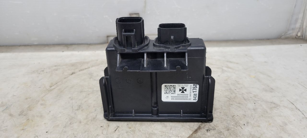 2019 ESCALADE RUNNING BOARD MODULE 84381768 32306 - image 3