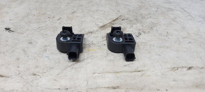 2019 ESCALADE PAIR OF OEM CRASH SENSORS 26671010. 32308 - image 2
