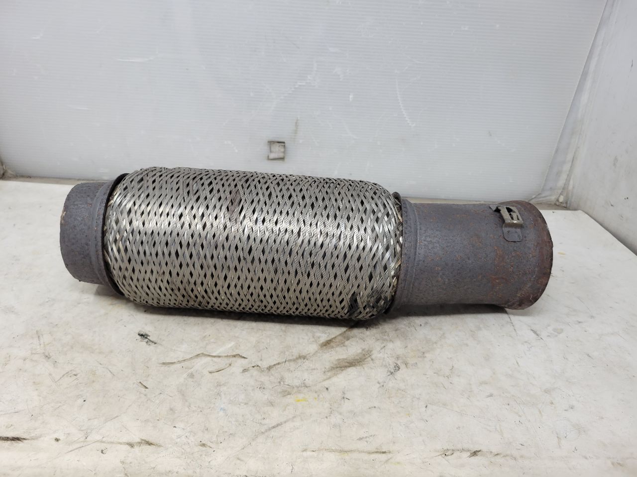 2019 ESCALADE CATBACK TO Y PIPE EXHAUST FLANGE 3.5 32309 - image 1