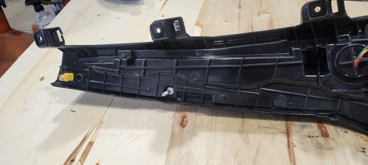 2019 ESCALADE RH TAIL LIGHT TESTED ALL LEDS WORK 32315 - image 11