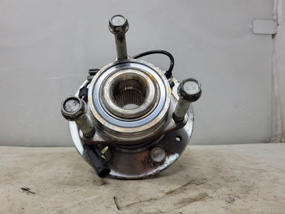 2019 ESCALADE OEM 4WD FRONT WHEEL HUB BEARING 22K 32332 - image 8