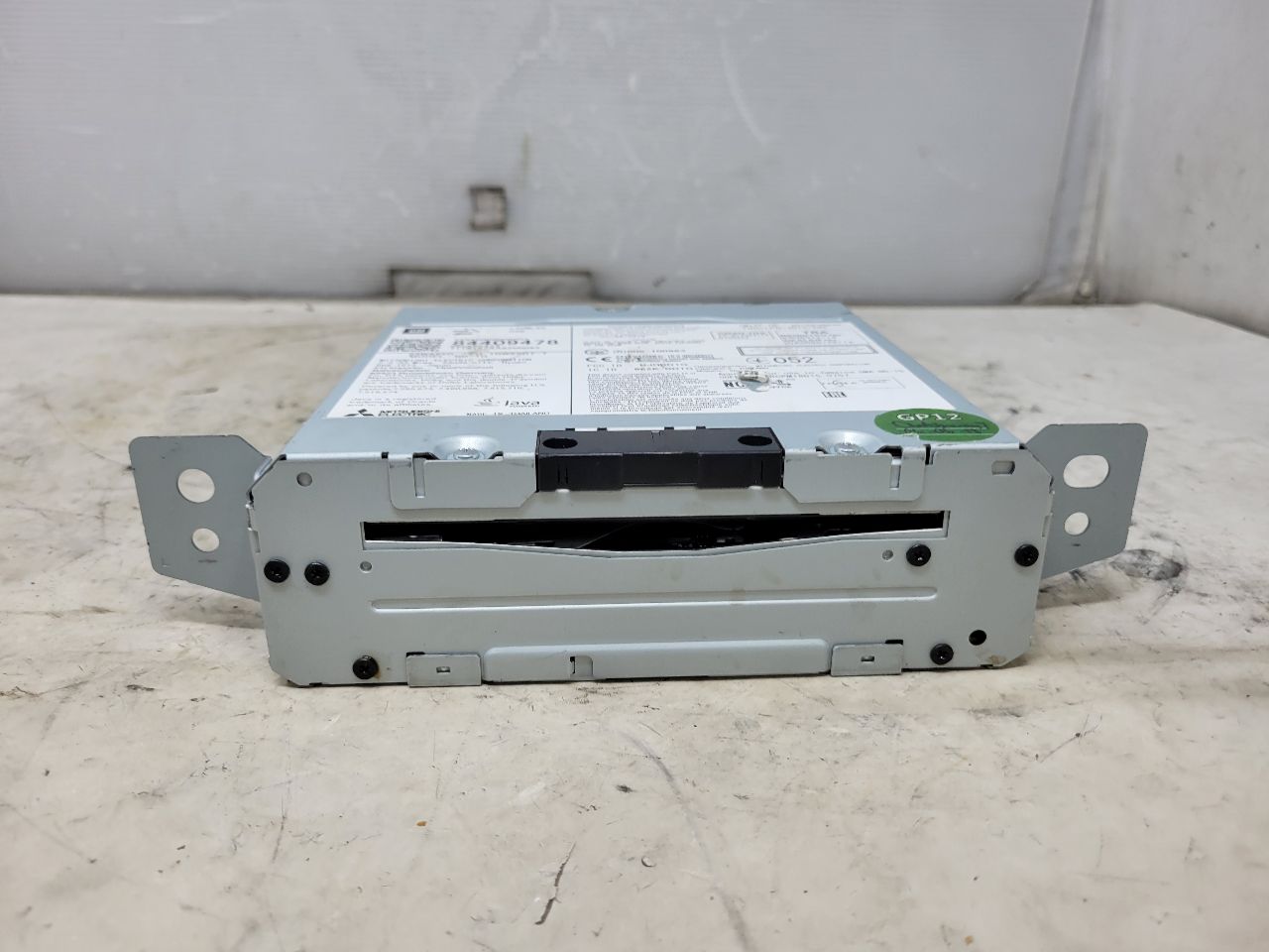 2019 ESCALADE CD AUDIO DISC PLAYER TG5 84409478 32335 - image 1