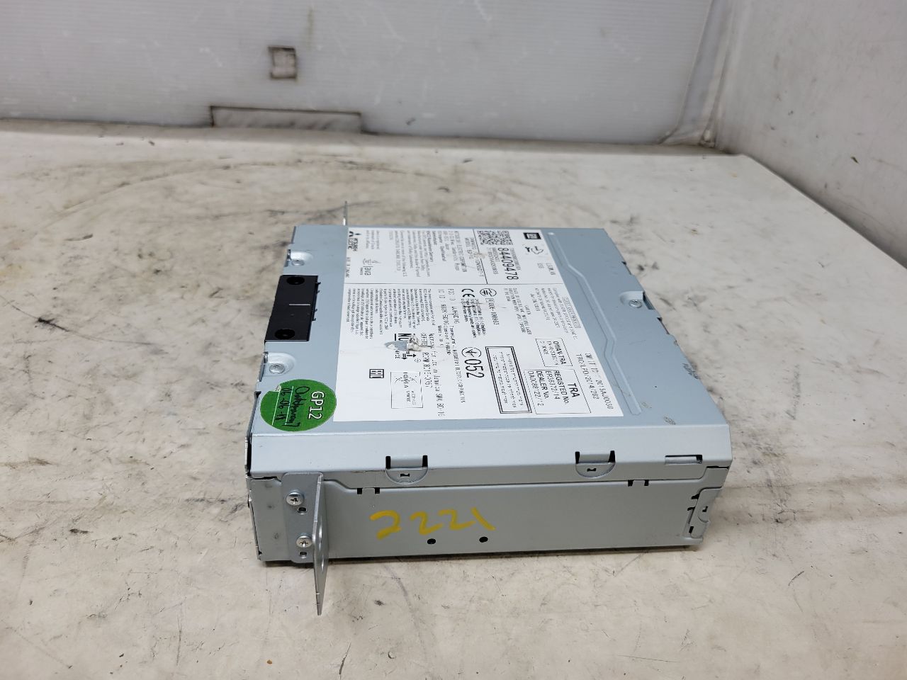 2019 ESCALADE CD AUDIO DISC PLAYER TG5 84409478 32335 - image 6