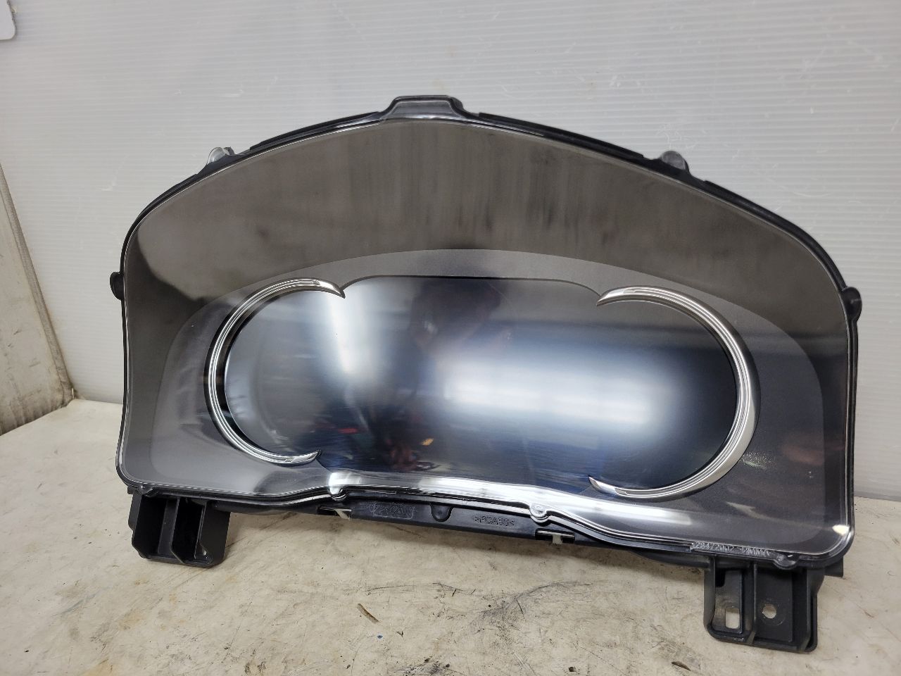 2019 ESCALADE SPEEDOMETER CLUSTER 84587608 22K 32336 - image 2