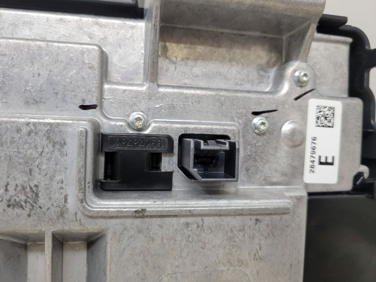 2019 ESCALADE SPEEDOMETER CLUSTER 84587608 22K 32336 - image 12