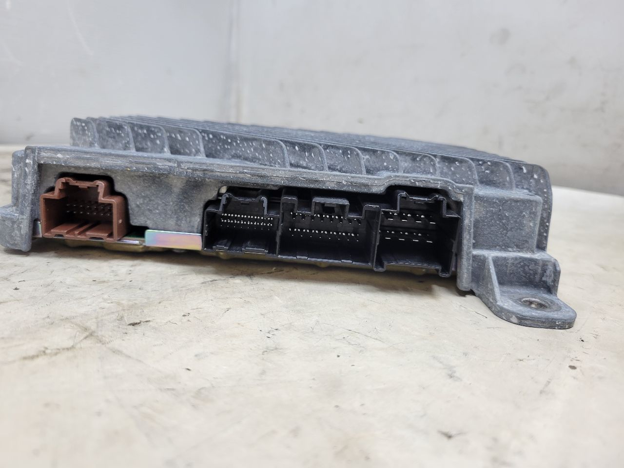 2019 ESCALADE BOSE AMP RADIO AMPLIFIER 84503465 32345 - image 7