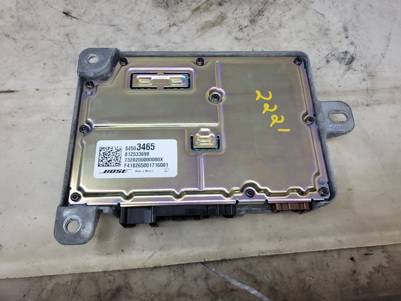 2019 ESCALADE BOSE AMP RADIO AMPLIFIER 84503465 32345 - image 9