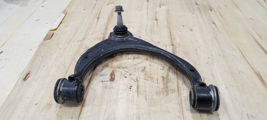 2019 ESCALADE RH UPPER CONTROL ARM 13042002 32357 - image 1