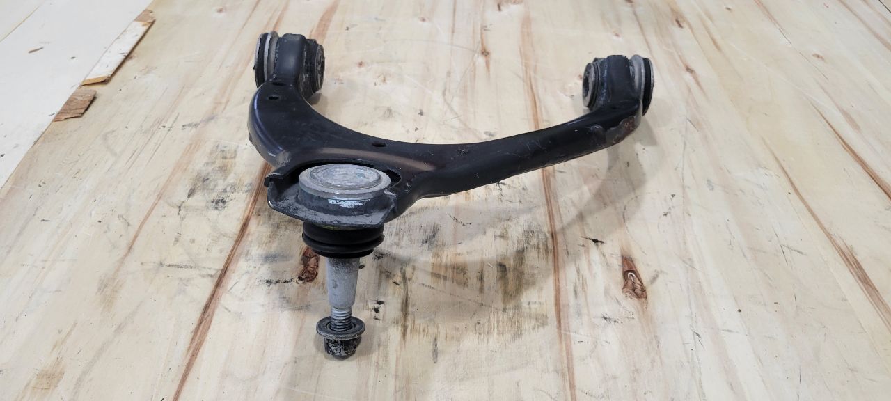 2019 ESCALADE RH UPPER CONTROL ARM 13042002 32357 - image 7