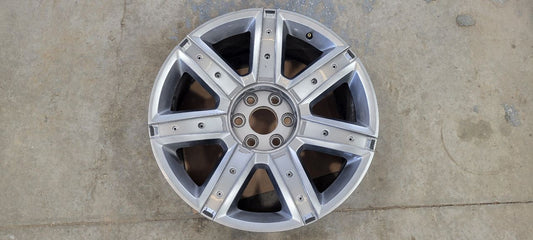 2019 ESCALADE 22x9 SILVER WHEEL NO INSERTS 32372 - image 1