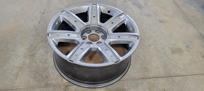 2019 ESCALADE 22x9 SILVER WHEEL NO INSERTS 32372 - image 2