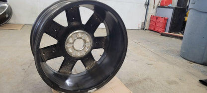 2019 ESCALADE 22x9 SILVER WHEEL NO INSERTS 32372 - image 9